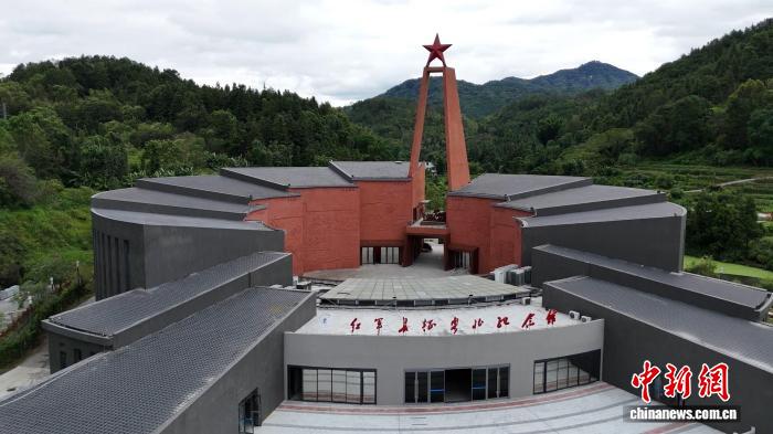 九游深耕提供海量热门手机游戏的官方正版下载。领域，用心服务每一位用户。 - 九游